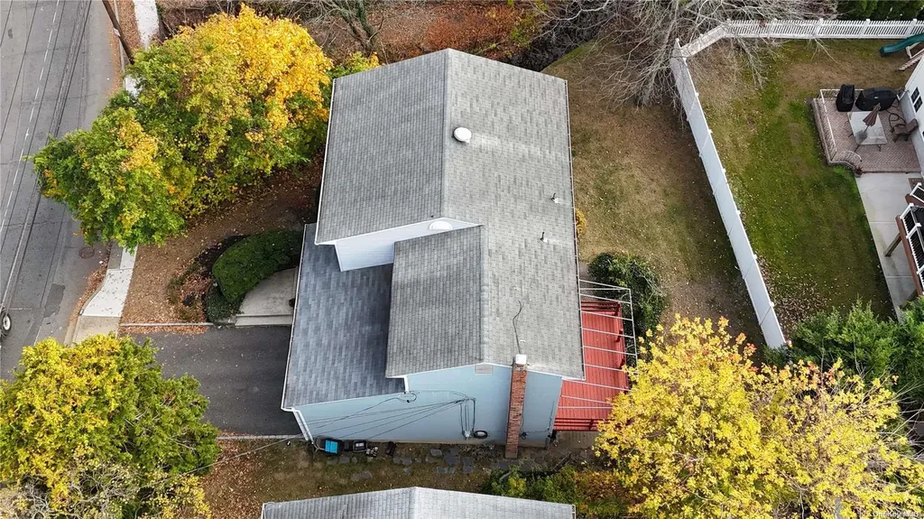 2370 Camp Avenue Merrick NY 11566
