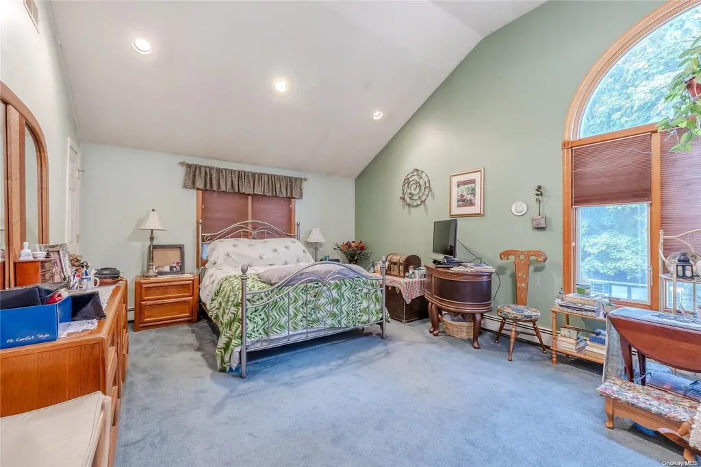 2777 Park Avenue Baldwin NY 11510