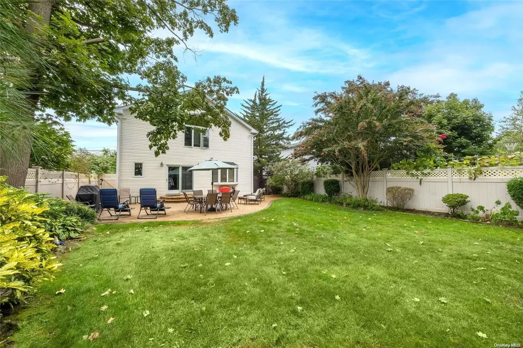 2777 Park Avenue Baldwin NY 11510
