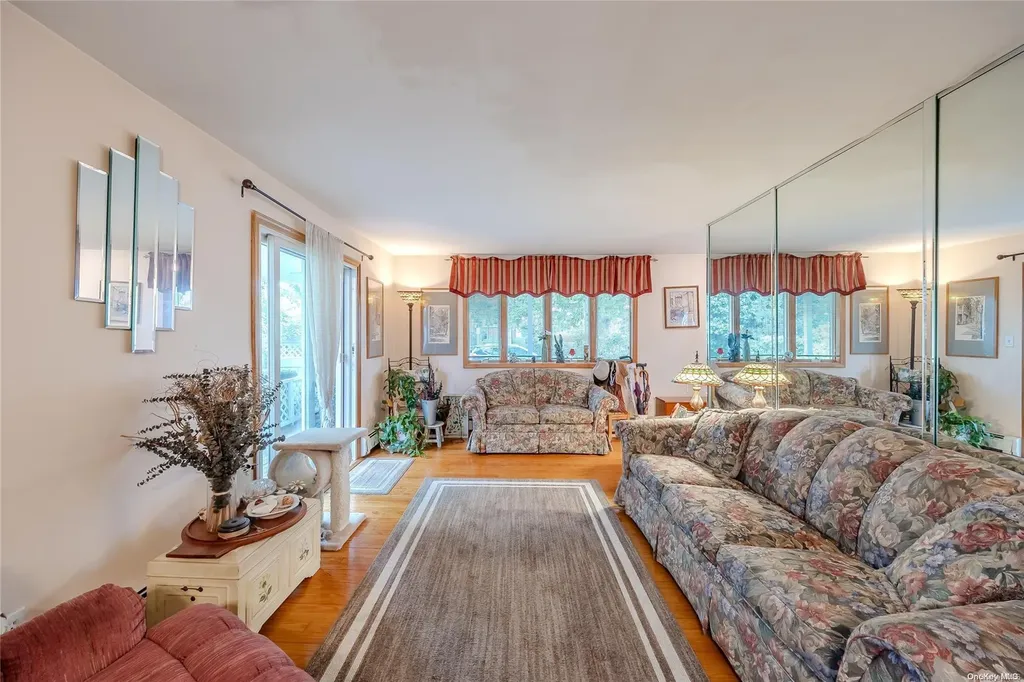 2777 Park Avenue Baldwin NY 11510