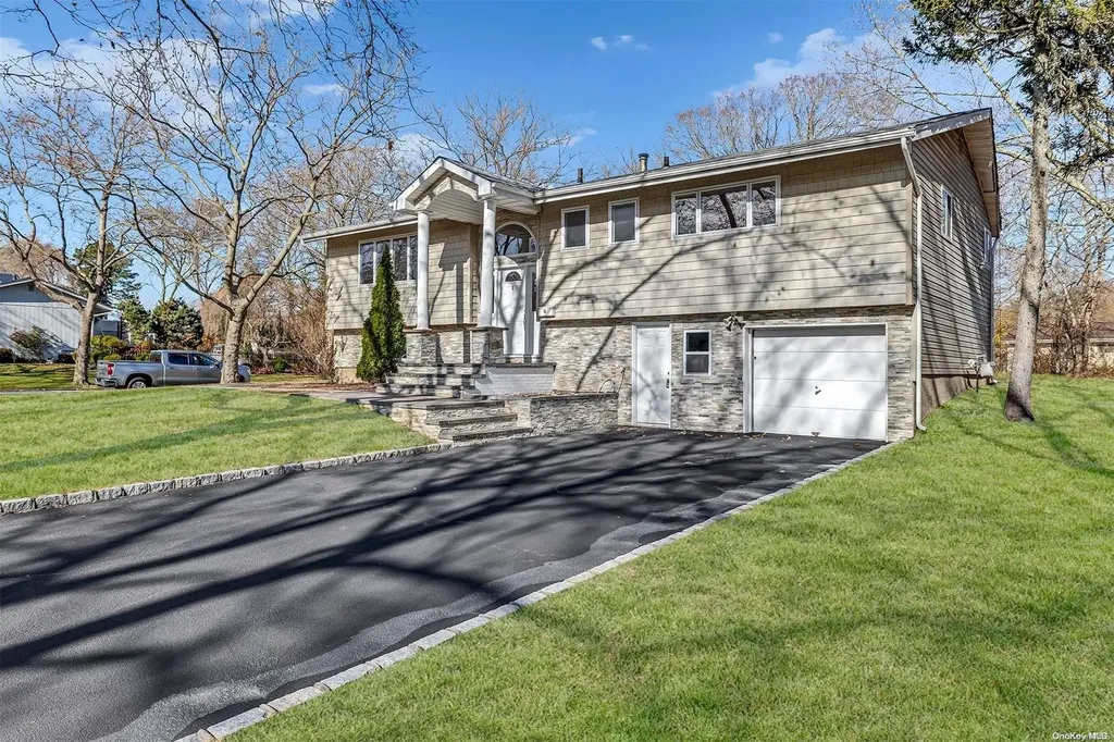 6 Pine Hill Lane Dix Hills NY 11746