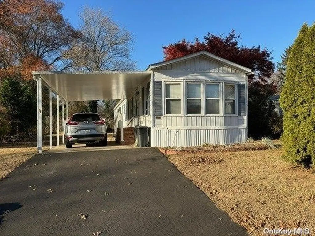 39B Witt Lane Aquebogue NY 11931