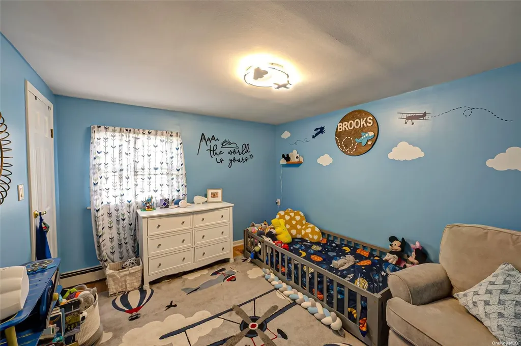 32 Torrey Pine Lane Medford NY 11763