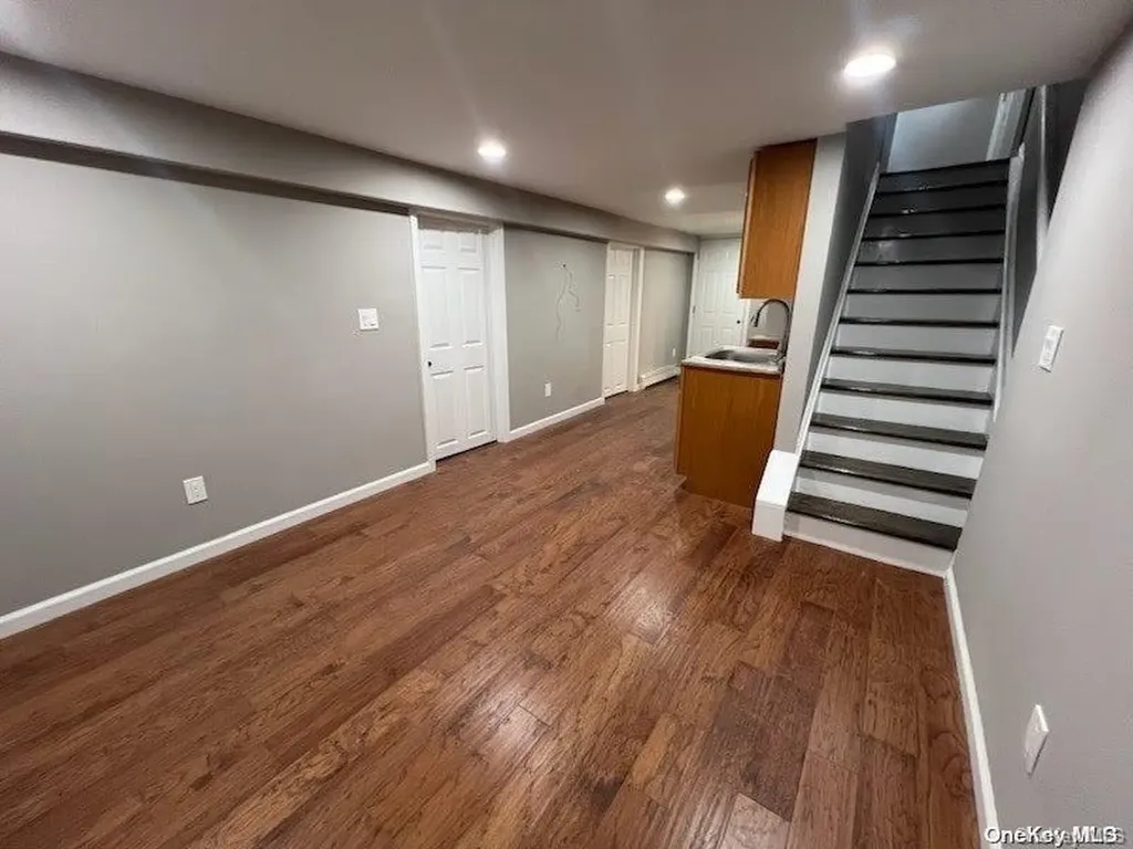 23 Julie Crescent Central Islip NY 11722