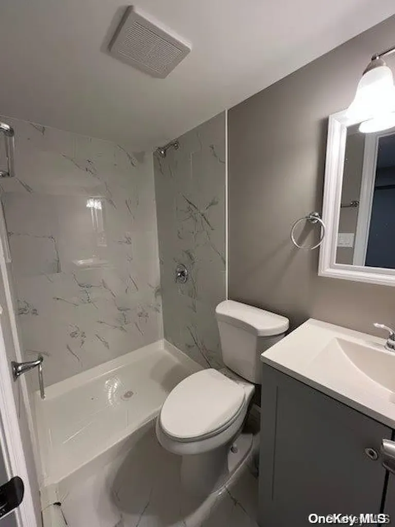 23 Julie Crescent Central Islip NY 11722