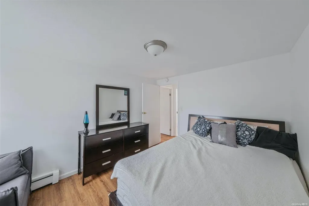 17 Victoria Circle East Patchogue NY 11772