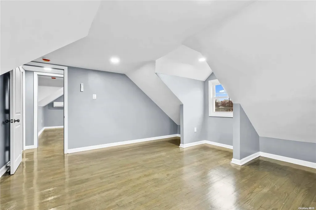 7 Ash Court Hempstead NY 11550