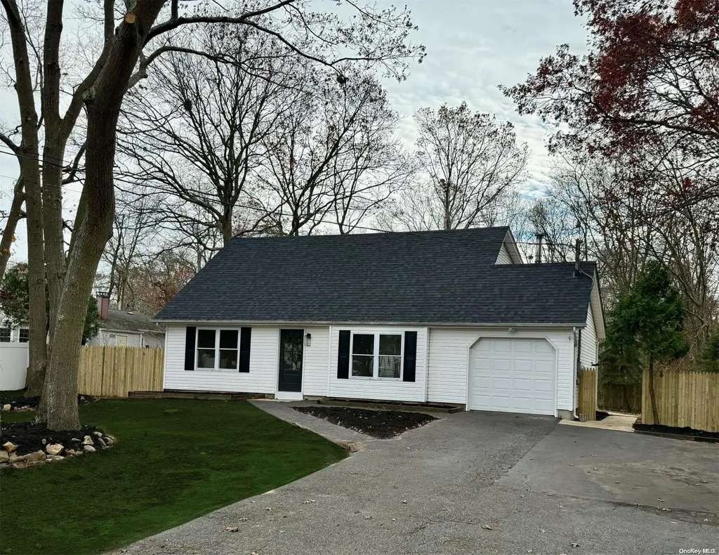 150 Waldorf Drive Shirley NY 11967