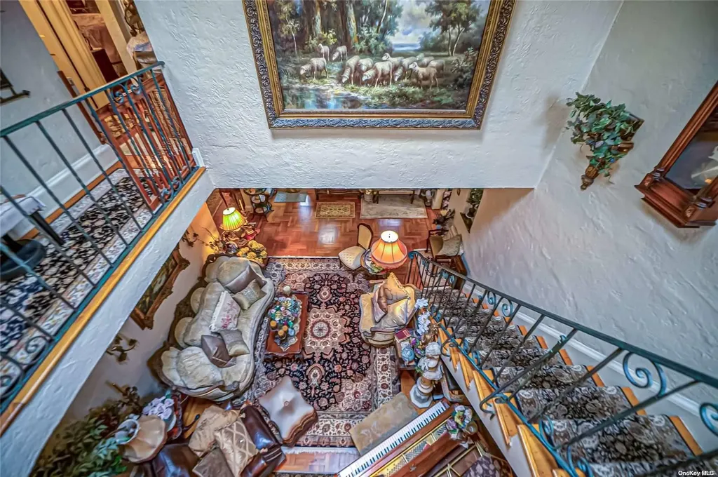 76 Fox Boulevard Merrick NY 11566