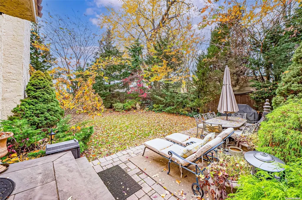 76 Fox Boulevard Merrick NY 11566