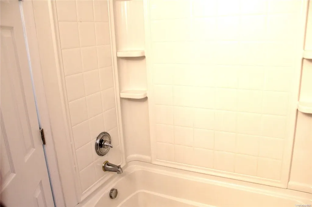 2408 Bennett Avenue North Bellmore NY 11710