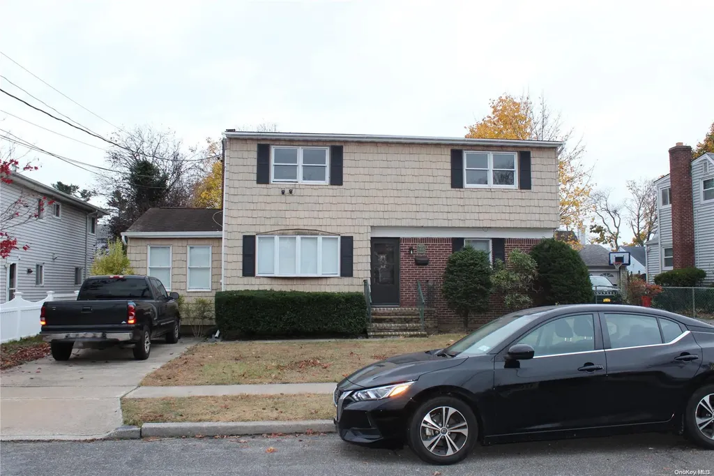 2408 Bennett Avenue North Bellmore NY 11710