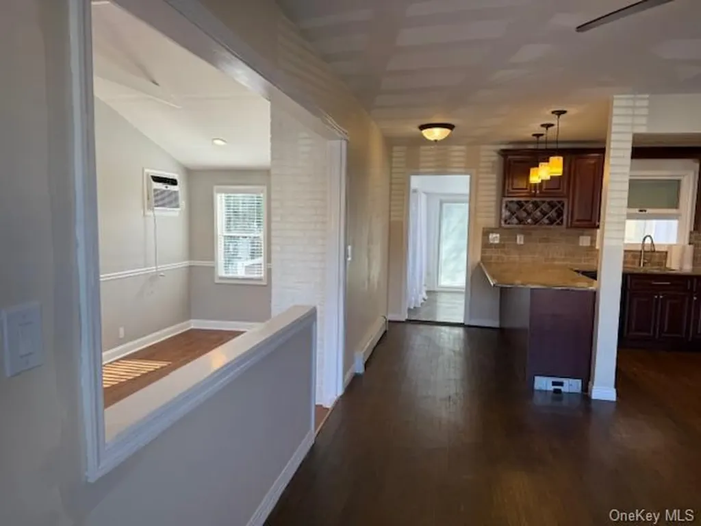 2408 Bennett Avenue North Bellmore NY 11710