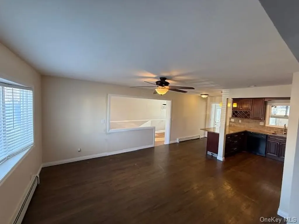 2408 Bennett Avenue North Bellmore NY 11710