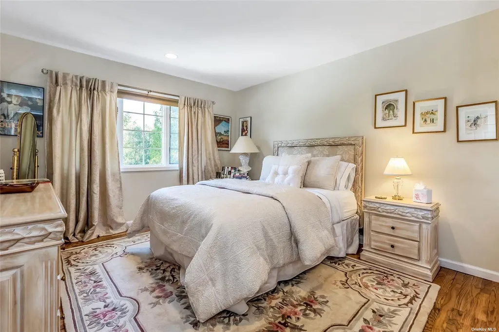 3 Pine Grove Court Westhampton NY 11977