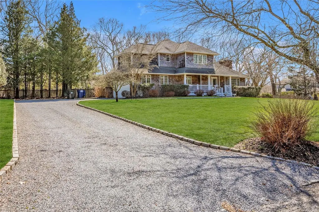 3 Pine Grove Court Westhampton NY 11977