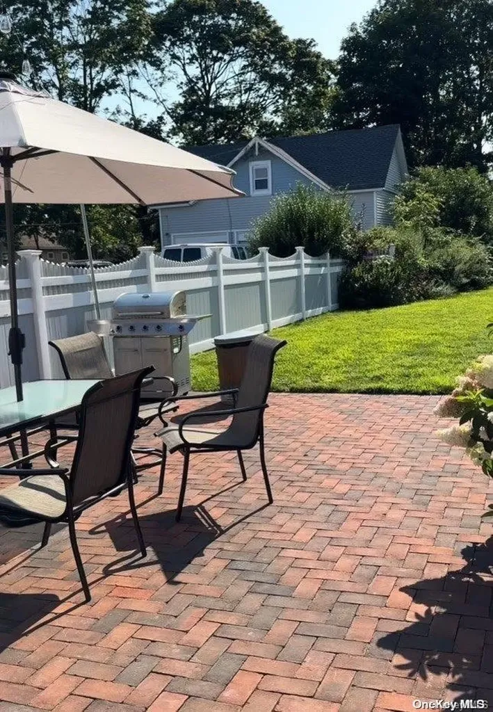 340 S Ocean Avenue East Patchogue NY 11772
