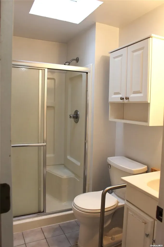 7 Alice Road West Islip NY 11795