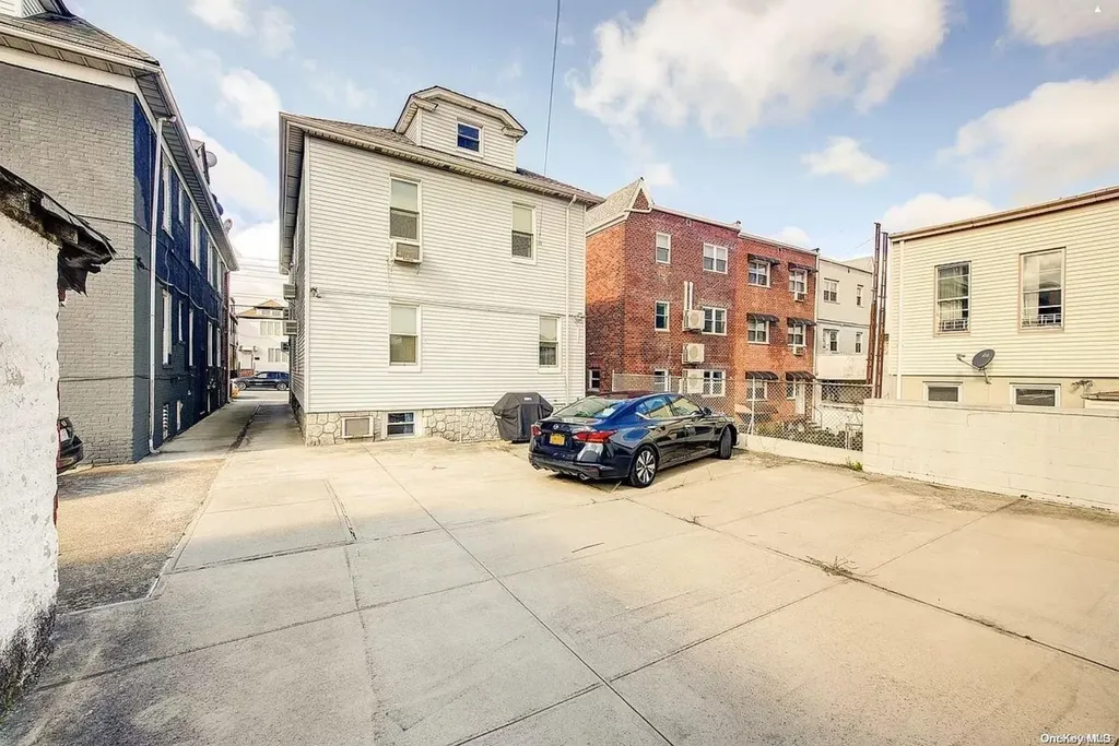 4109 21st Avenue Astoria NY 11105