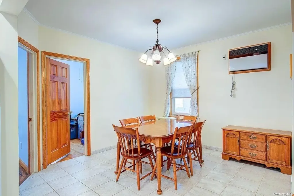 4109 21st Avenue Astoria NY 11105