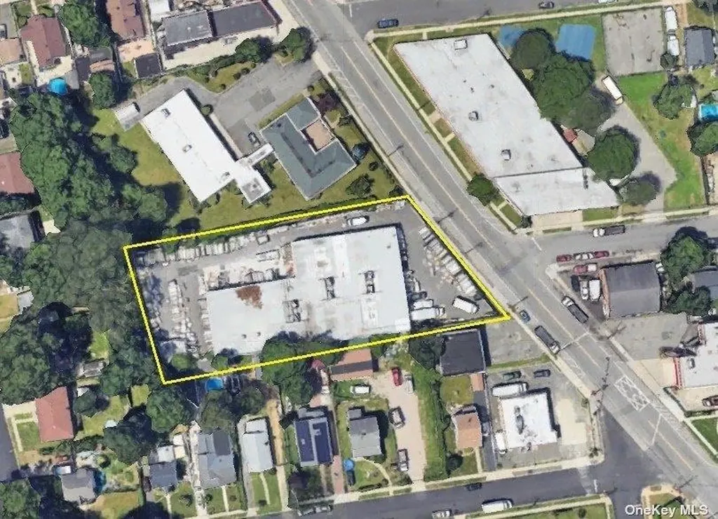 300 Babylon Roosevelt NY 11575