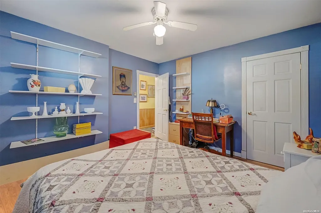 20 Lakeview Trail Ridge NY 11961