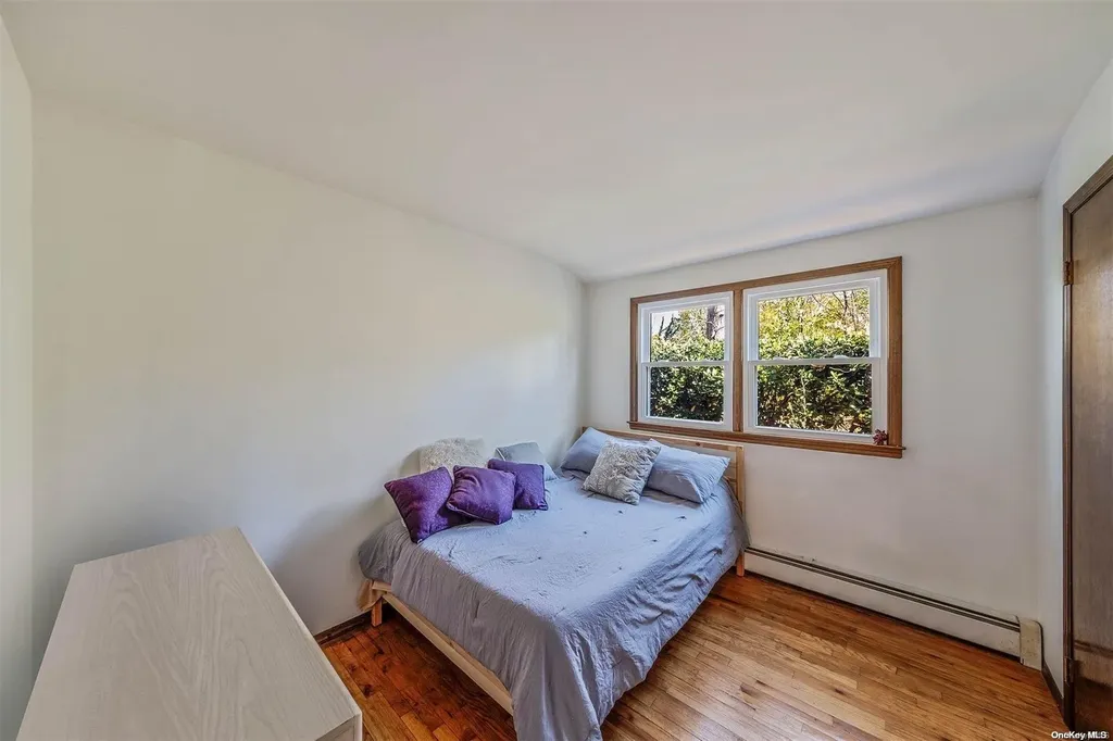 23 Hallock Lane Rocky Point NY 11778