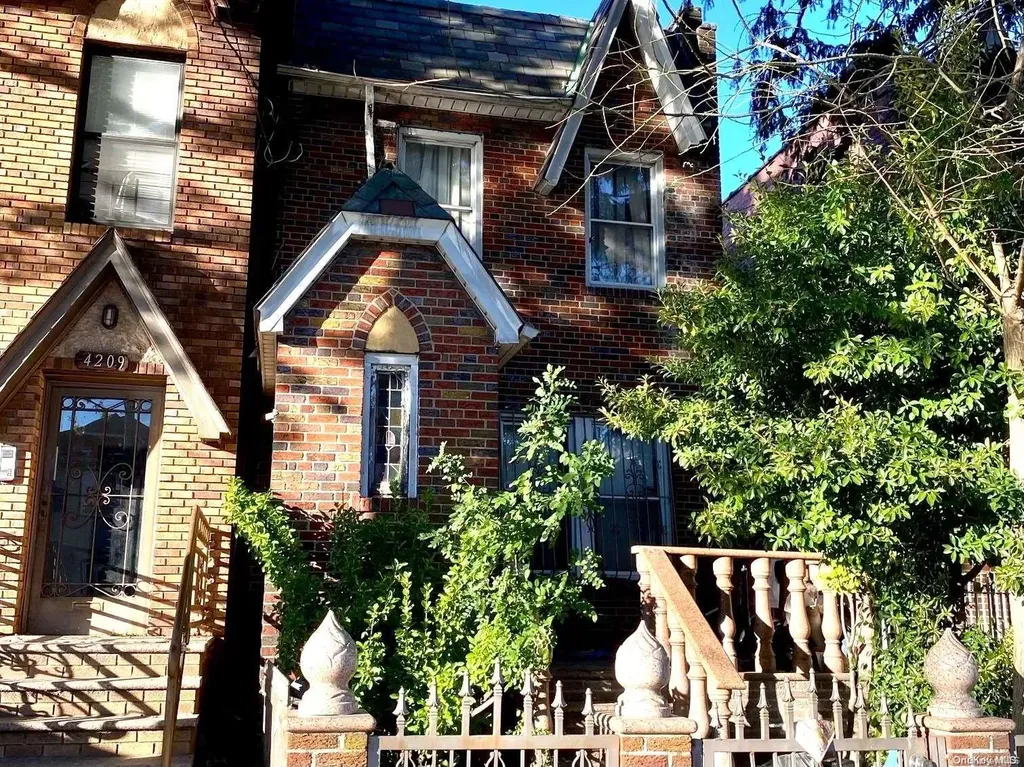 4211 Snyder Avenue Brooklyn NY 11203