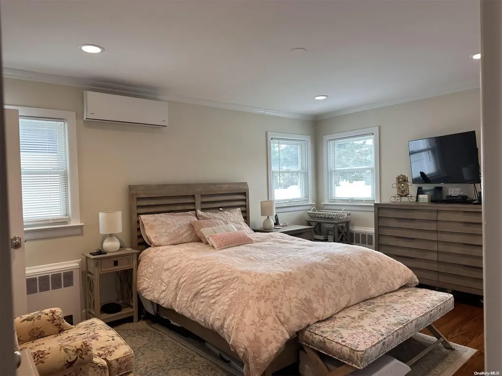 400 E Beech Street Long Beach NY 11561