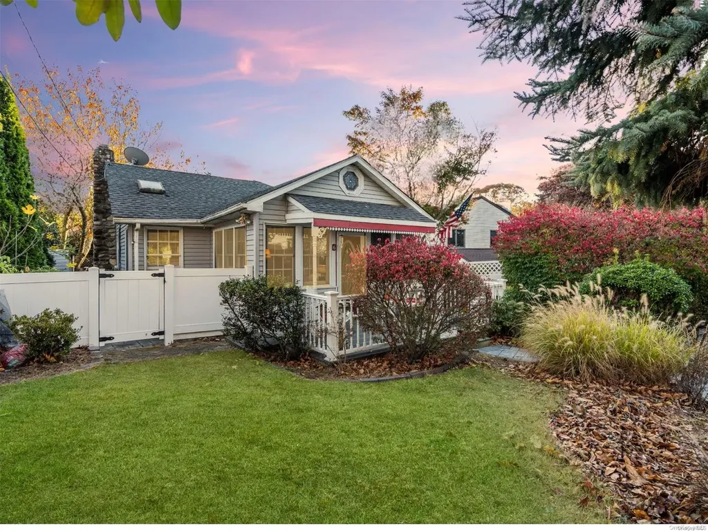6 Neptune Road Rocky Point NY 11778