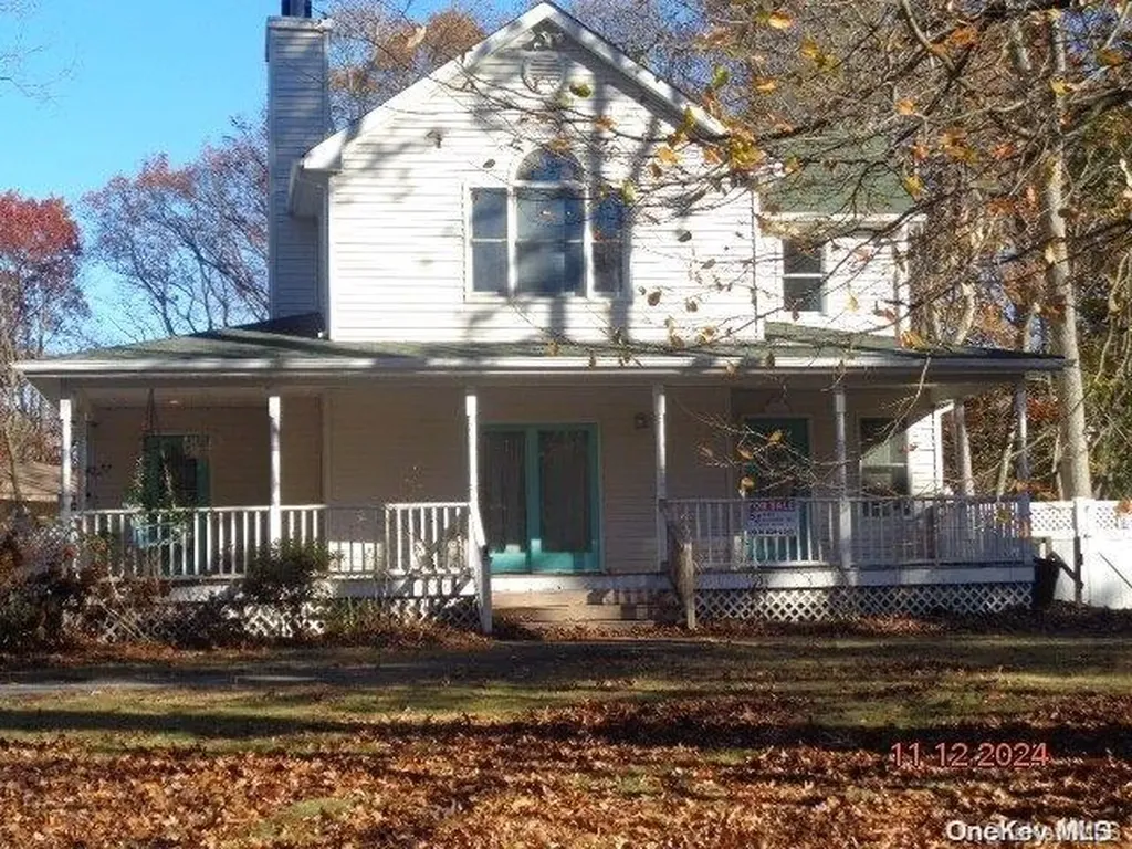 242 Lawrence Road Kings Park NY 11754
