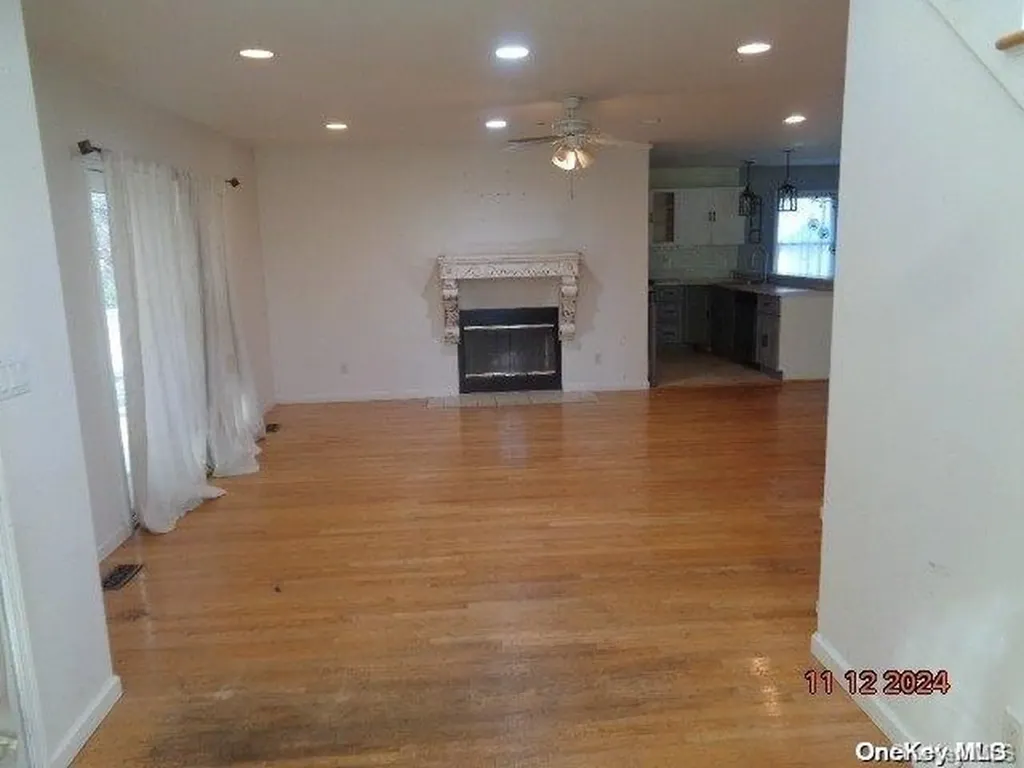 242 Lawrence Road Kings Park NY 11754