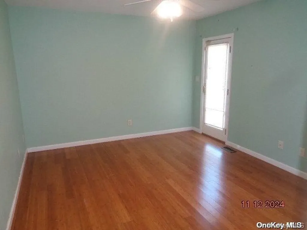 242 Lawrence Road Kings Park NY 11754