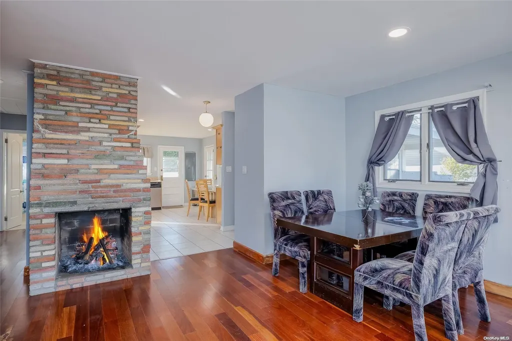 77 Weidner Avenue Oceanside NY 11572