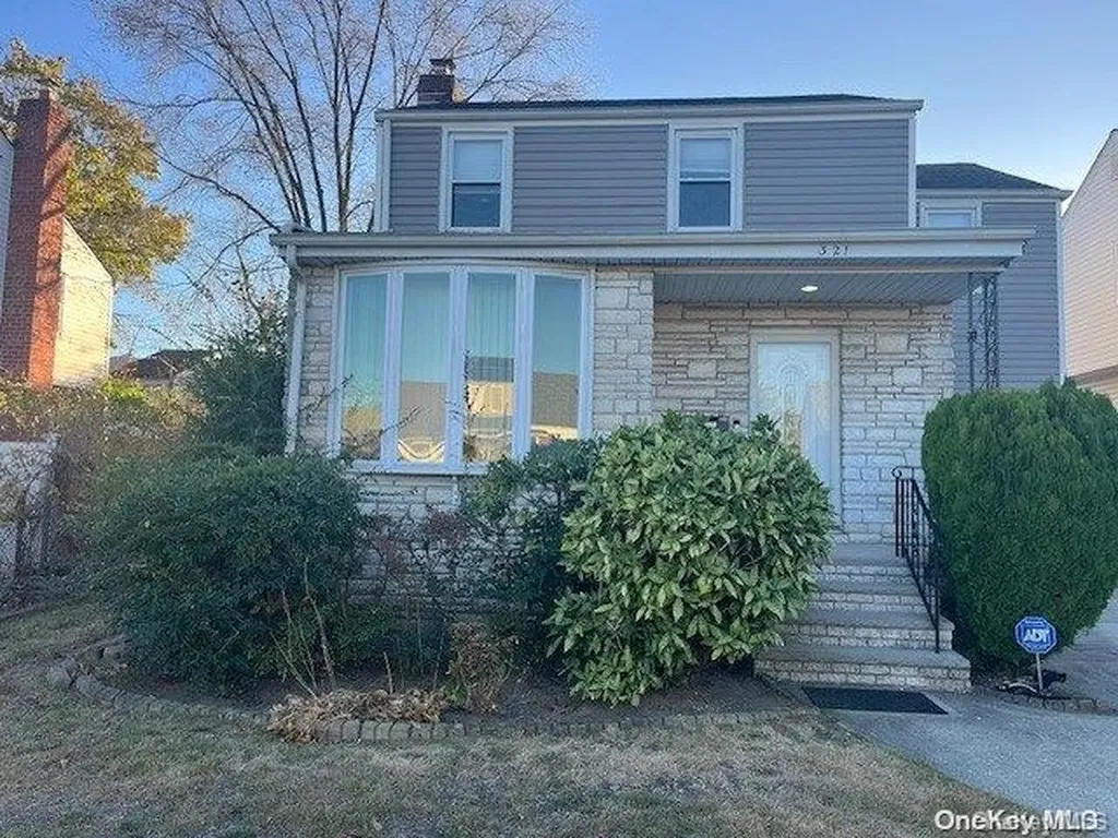 321 Norfeld Boulevard Elmont NY 11003