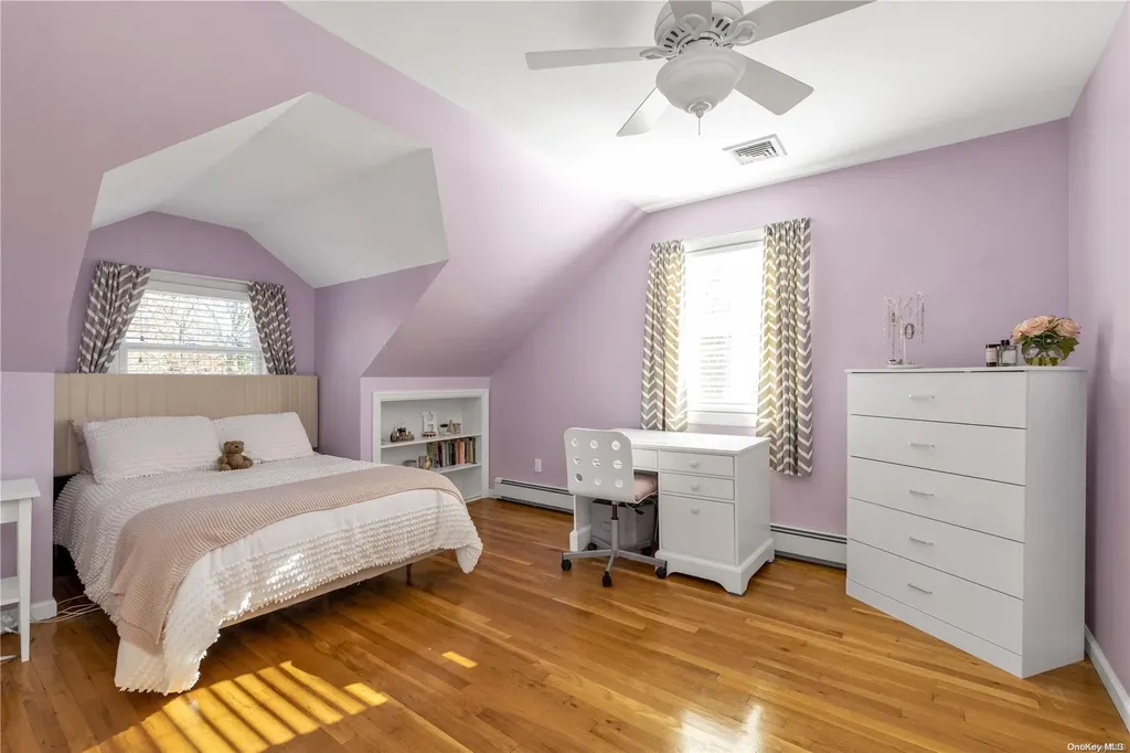 51 Crandall Drive Mineola NY 11501