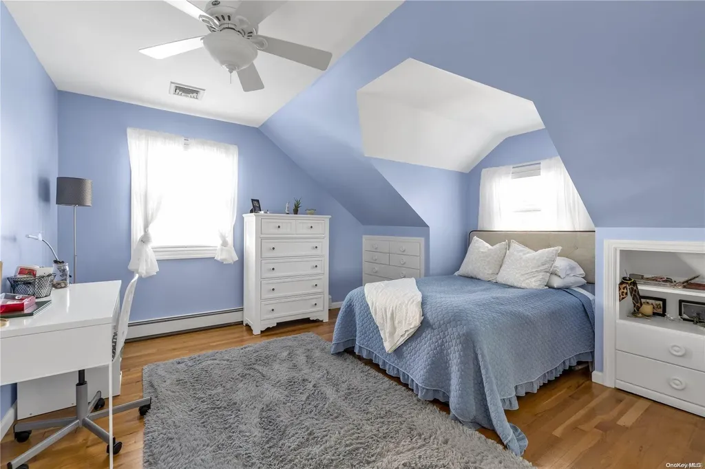 51 Crandall Drive Mineola NY 11501