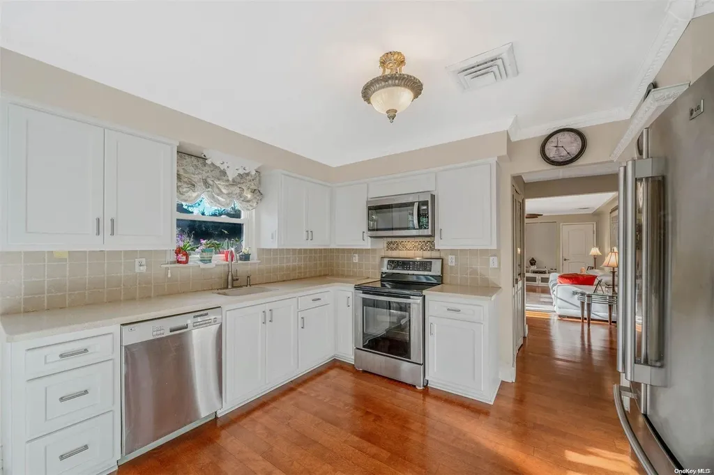 54 W Denis Lane Coram NY 11727