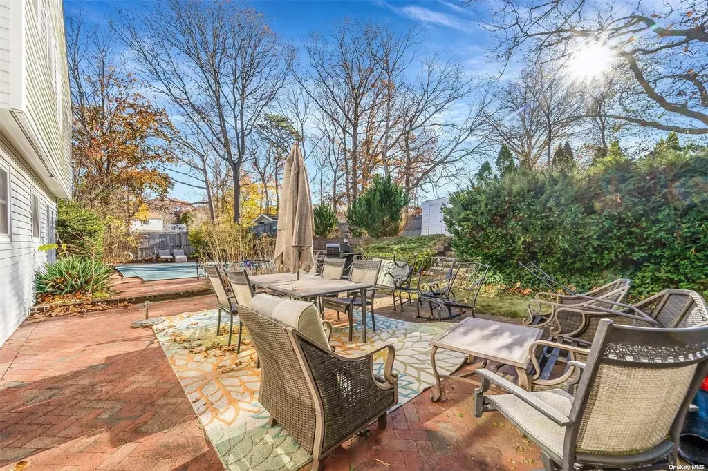 54 W Denis Lane Coram NY 11727