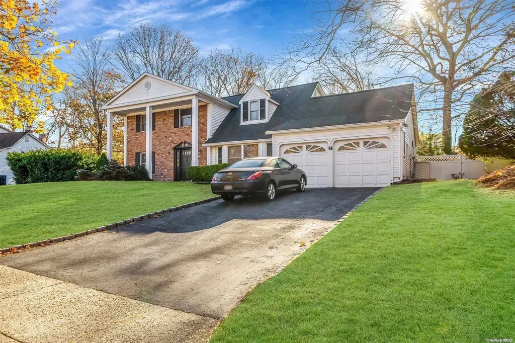 54 W Denis Lane Coram NY 11727