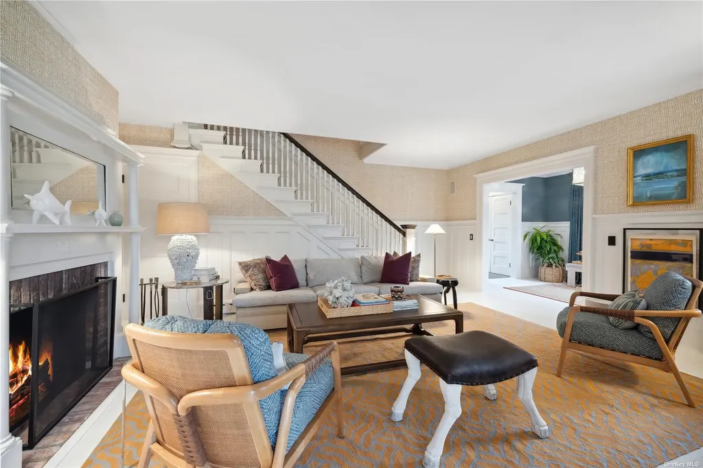 47 Huntting Lane East Hampton NY 11937