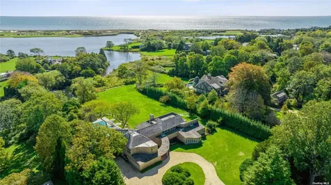 33 Ocean Avenue East Hampton NY 11937