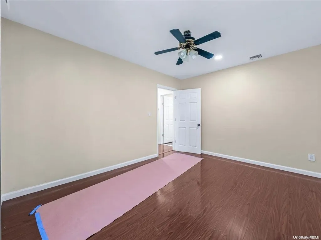 245 Rockaway Parkway Valley Stream NY 11580