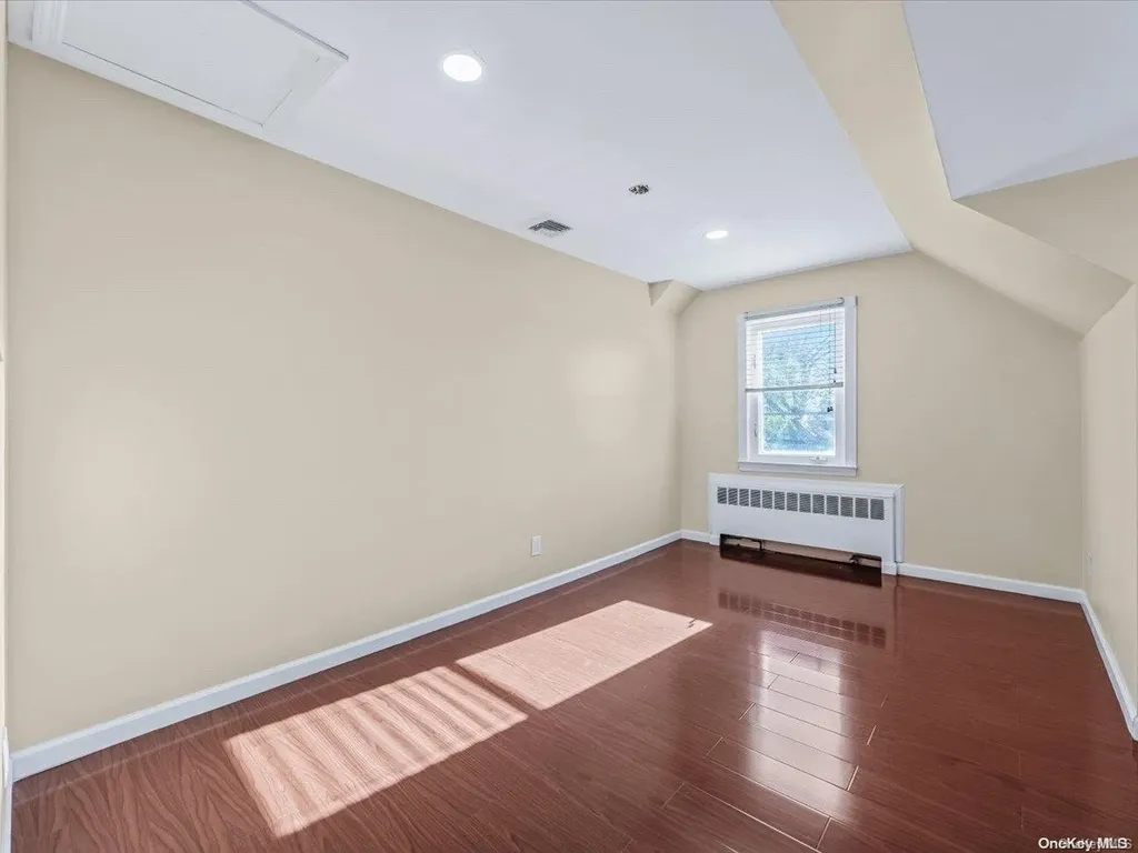 245 Rockaway Parkway Valley Stream NY 11580