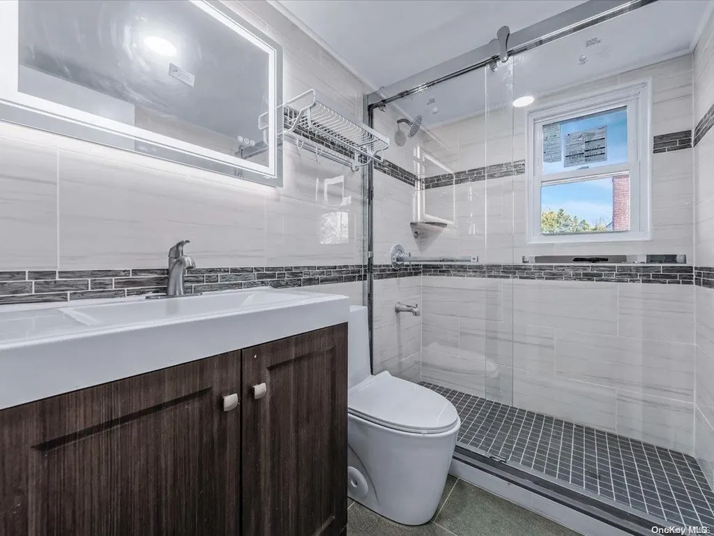 245 Rockaway Parkway Valley Stream NY 11580