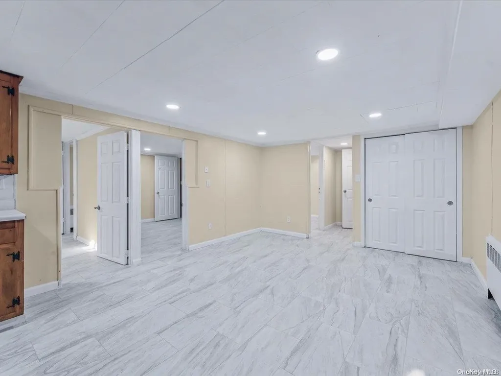 245 Rockaway Parkway Valley Stream NY 11580