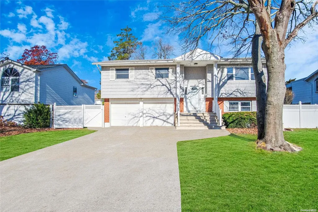1132 3rd Street West Babylon NY 11704