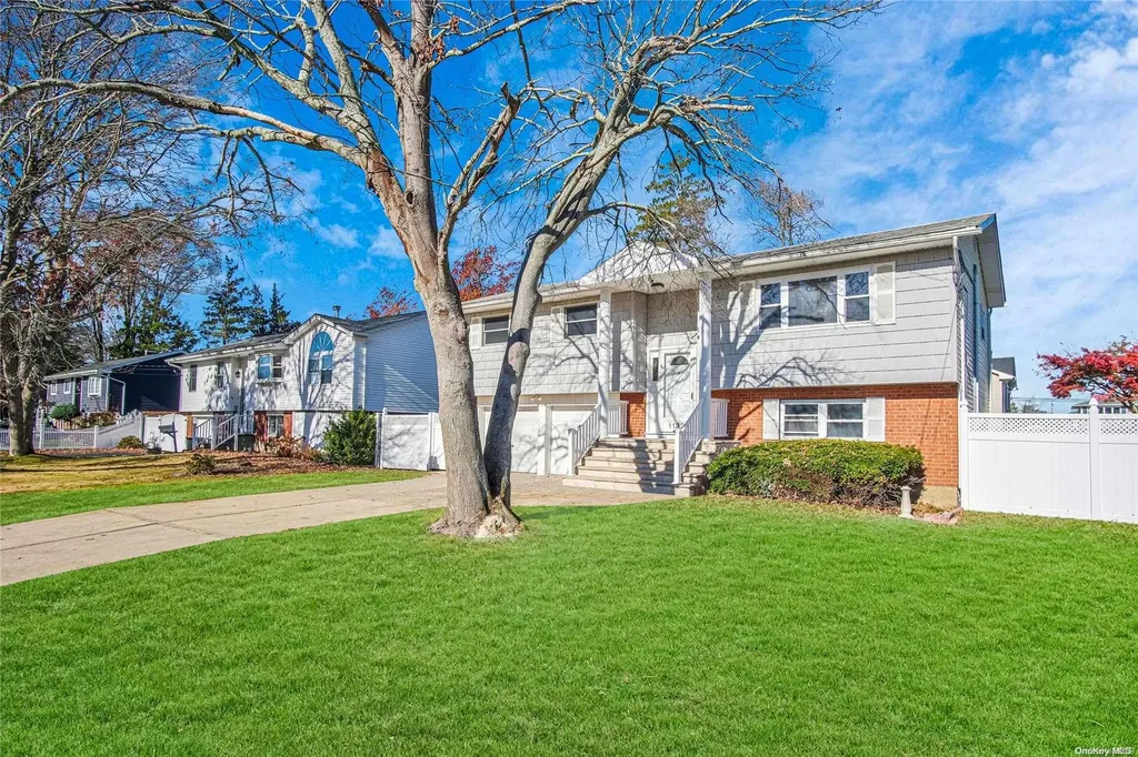 1132 3rd Street West Babylon NY 11704