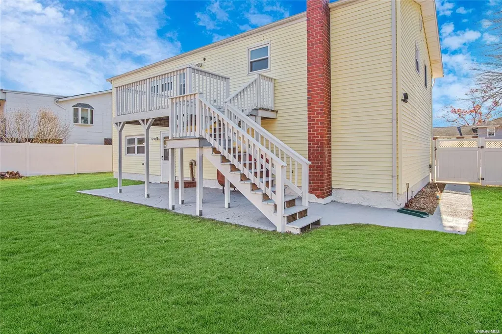 1132 3rd Street West Babylon NY 11704