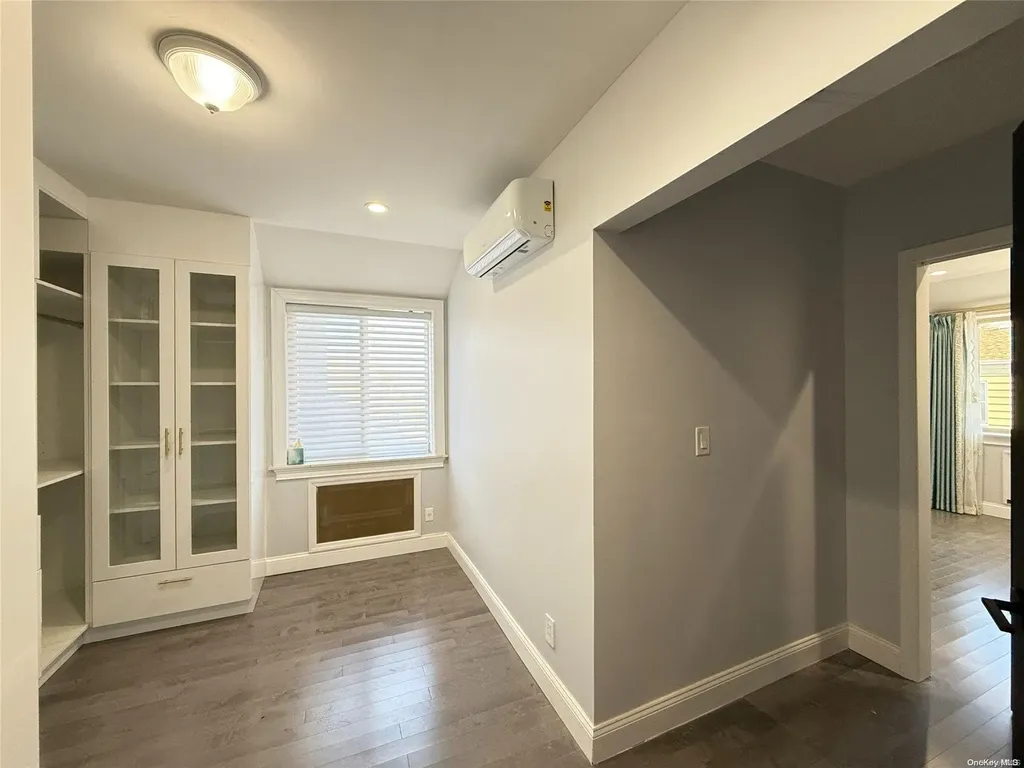 17-33 150th Street Whitestone NY 11357